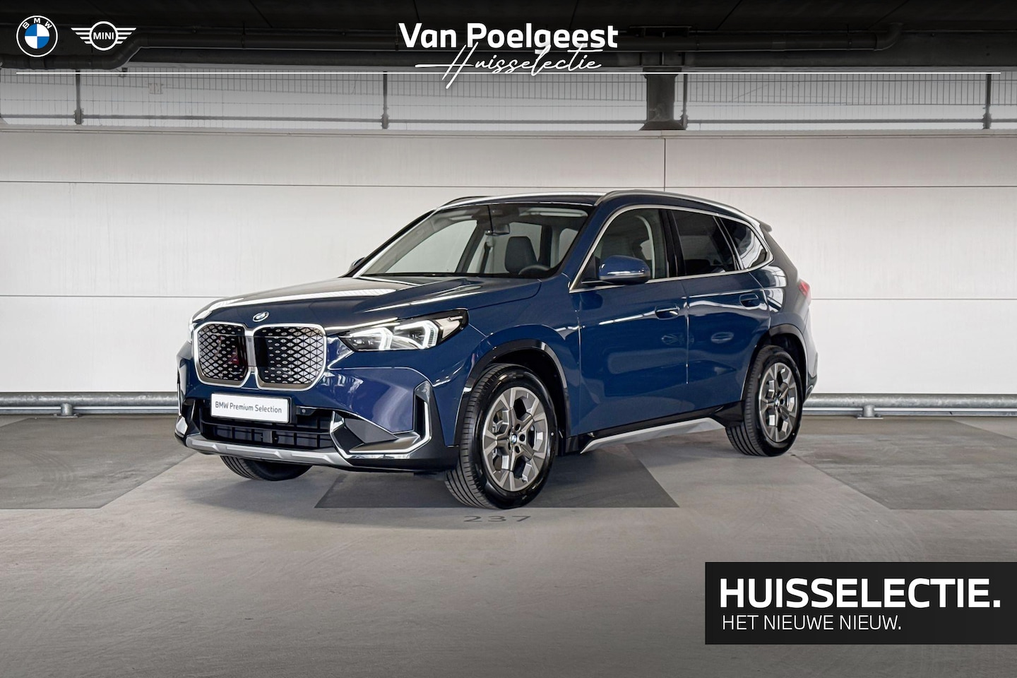 BMW iX1 - eDrive20 Pure Edition 67 kWh | Driving Assistant | Trekhaak | Huisselectie - AutoWereld.nl