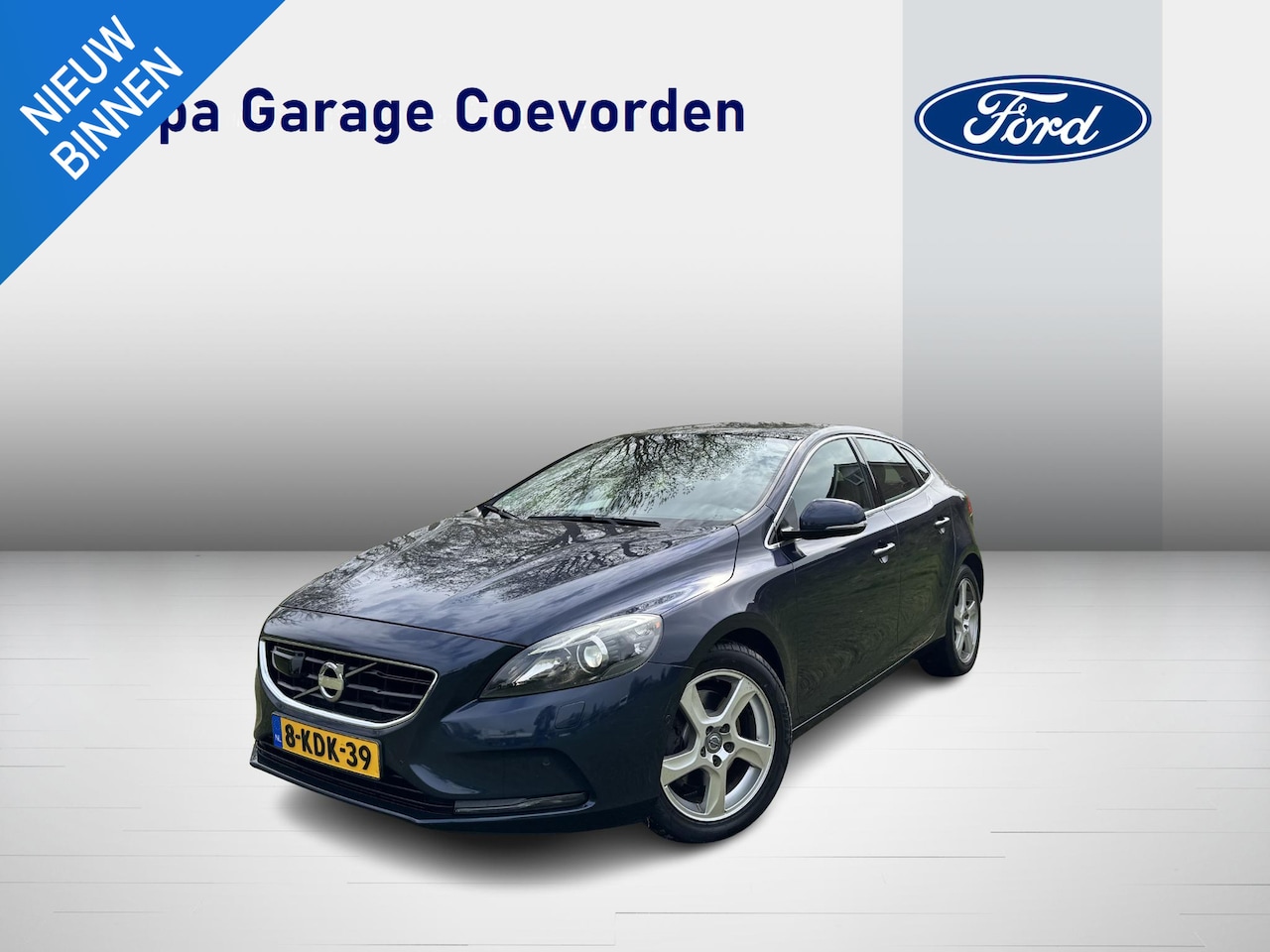 Volvo V40 - 1.6 T3 150PK Momentum | ADAP. CRUISE | PANORAMA DAK | WINTERPACK | BLIS | CAMERA | NAVI | - AutoWereld.nl