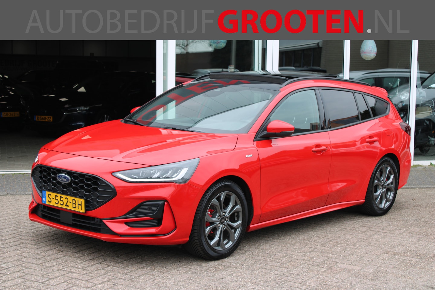 Ford Focus Wagon - 1.0 EcoBoost Hybrid ST Line X 1.0 EcoBoost Hybrid ST Line X//Pano//B&O//LED!! - AutoWereld.nl