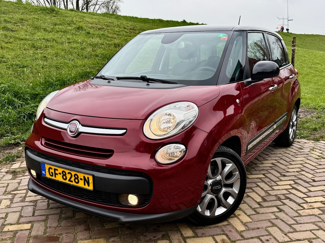 Fiat 500 L - 1.4-T-Jet Lounge - AutoWereld.nl