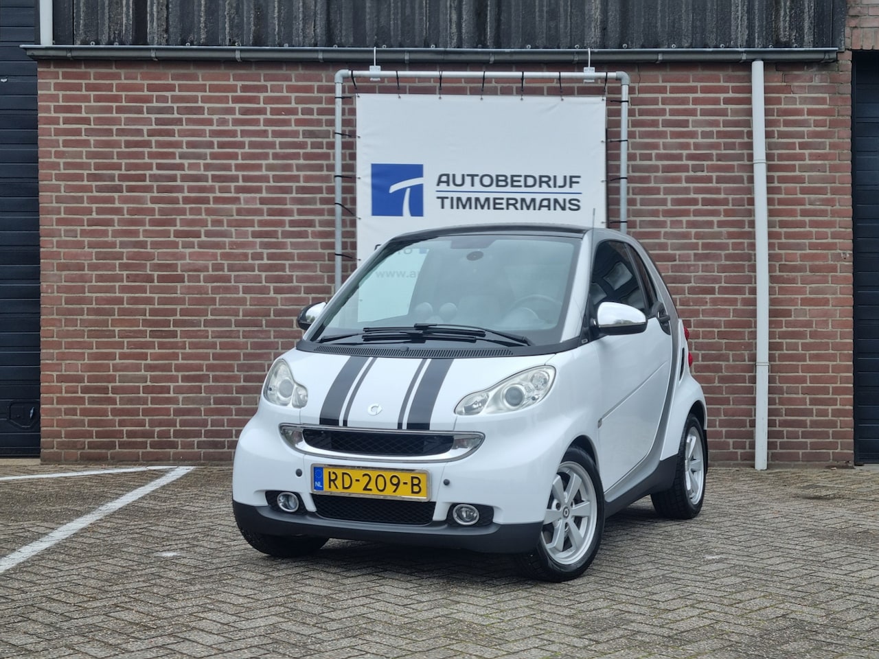 Smart Fortwo coupé - 1.0 mhd Pure Automaat - AutoWereld.nl