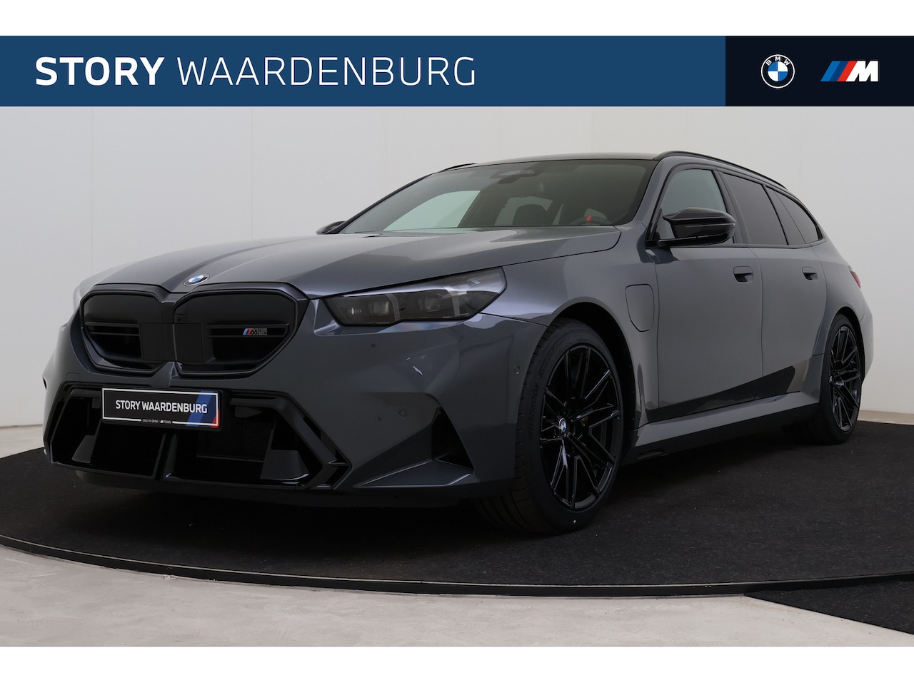BMW 5-serie Touring - M5 Automaat / M Drive Professional / Panoramadak / Trekhaak / Bowers & Wilkins / M Carbon- - AutoWereld.nl