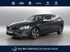 Volvo V60 - 1.6 T3 150pk R-Design / Navigatie / Cruise Control / Wordt verwacht