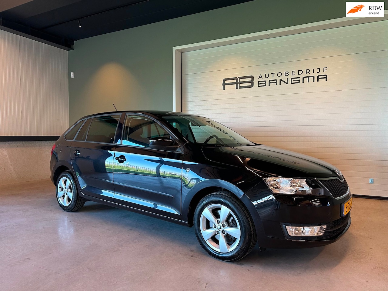 Skoda Rapid Spaceback - 1.2 TSI GREENTECH ELEGANCE|NAVIGATIE|CLIMA AIRCO|CRUISE CONTROL|STOELVERWARMING|BLUETOOTH| - AutoWereld.nl