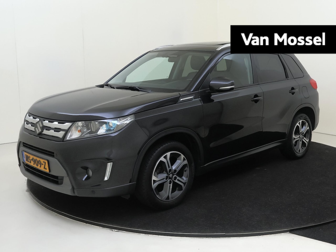 Suzuki Vitara - 1.6 High Executive | Navigatie| Panoramadak| Cruise Control |TREKHAAK 1200 kg | Stoelverwa - AutoWereld.nl