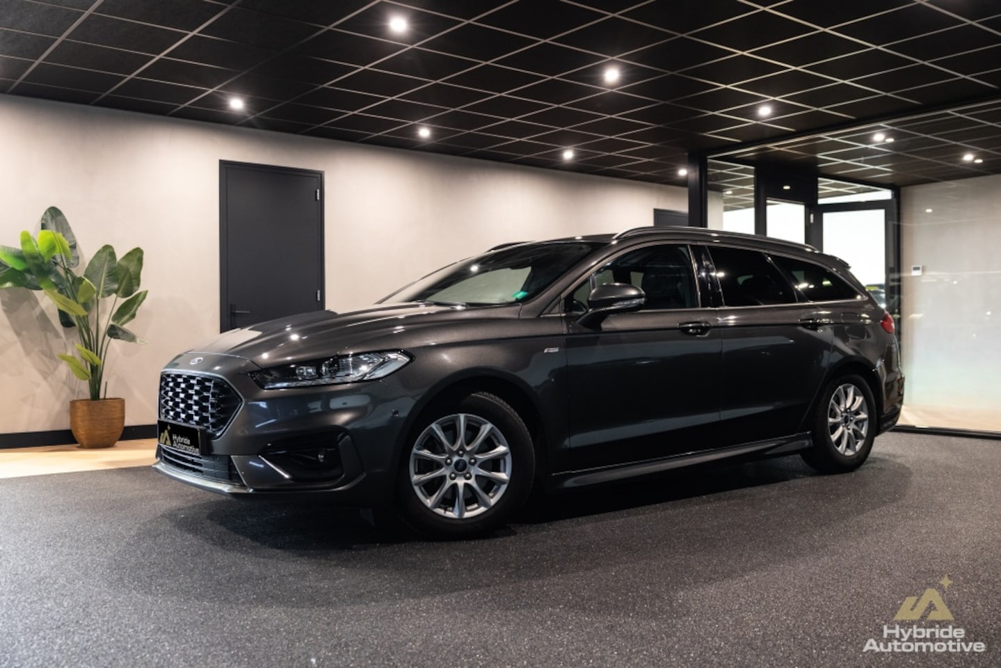 Ford Mondeo Wagon - 2.0 IVCT HEV ST Line | Leder | Memory | Camera | Trekhaak | - AutoWereld.nl