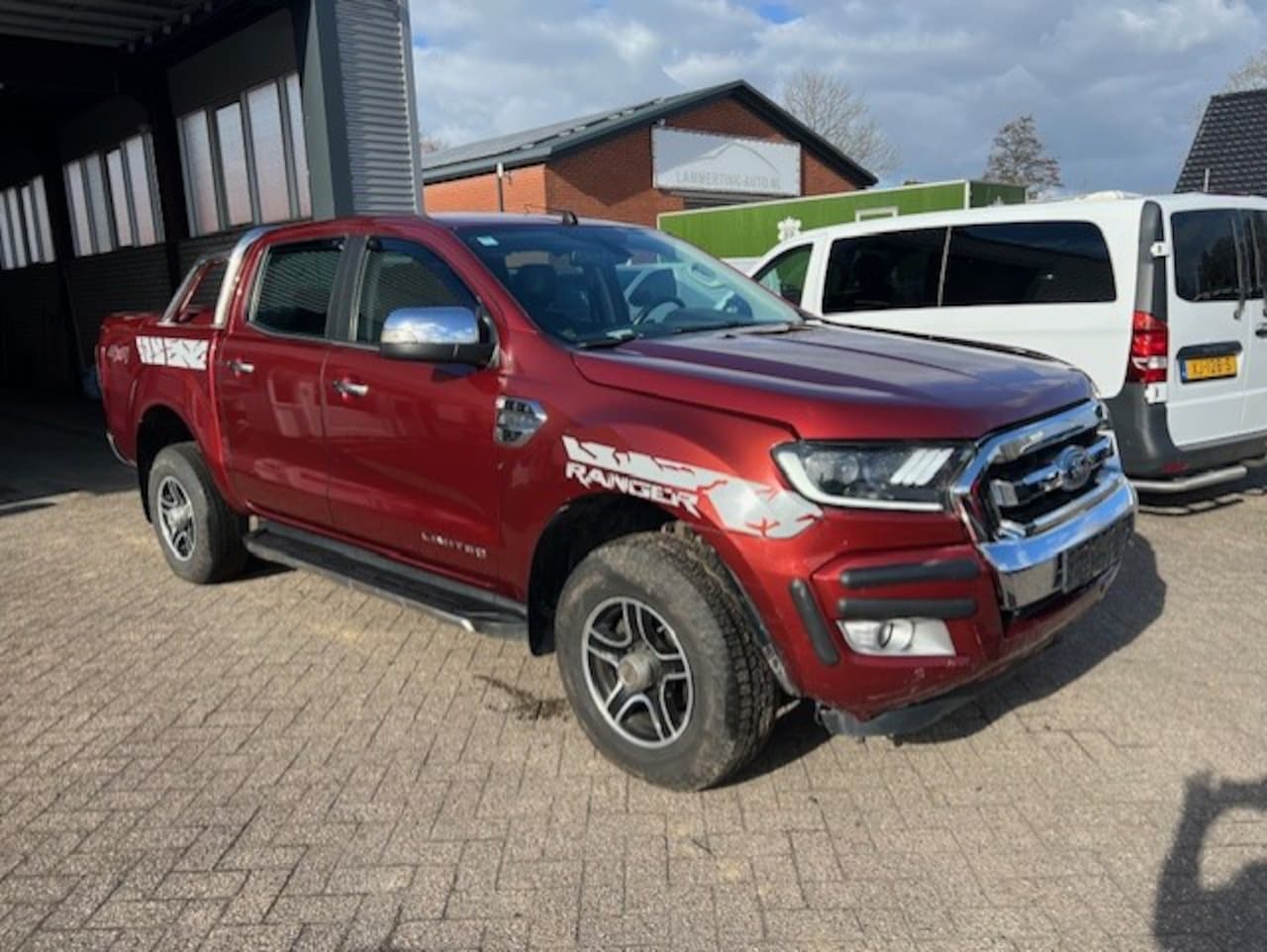 Ford Ranger - 3.2 TDCi 147KW AUTOM. DOUBLE CAB. KLIMA 4WD - AutoWereld.nl