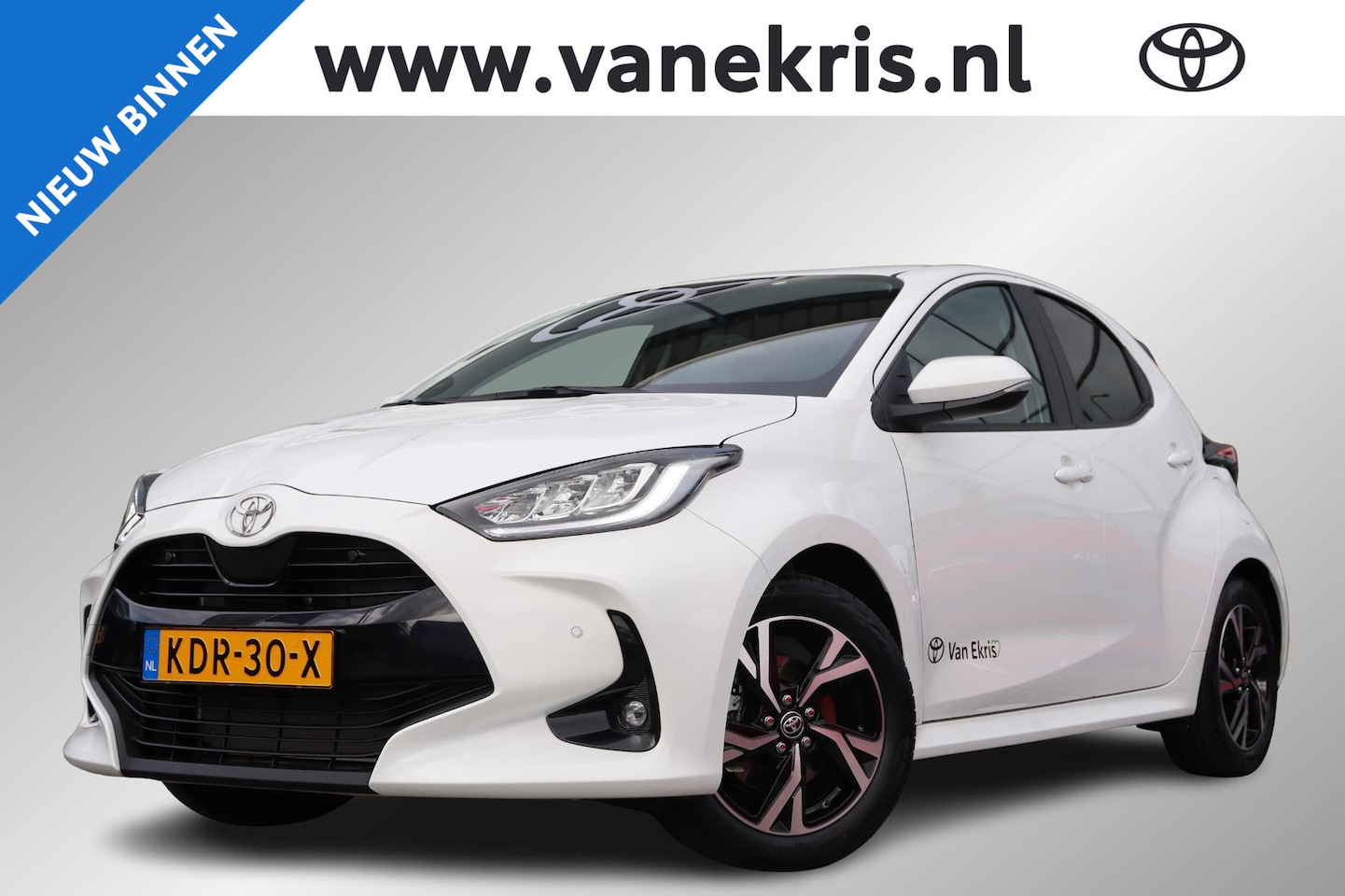 Toyota Yaris - 1.5 Hybrid 115 Dynamic 1.5 Hybrid 115 Dynamic, Comfort pack, BSM, Stoel en stuurverwarming, Lendesteun, Apple Car - AutoWereld.nl