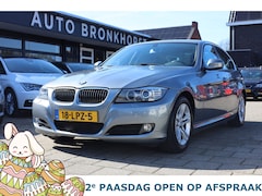 BMW 3-serie - 318i AUTOMAAT | NAVI | LEDER | NAP | TREKHAAK