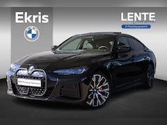 BMW i4 - M50 | M Sportpakket Pro | Panorama Dak | Stuurverwarming | Driving Assistant Professional
