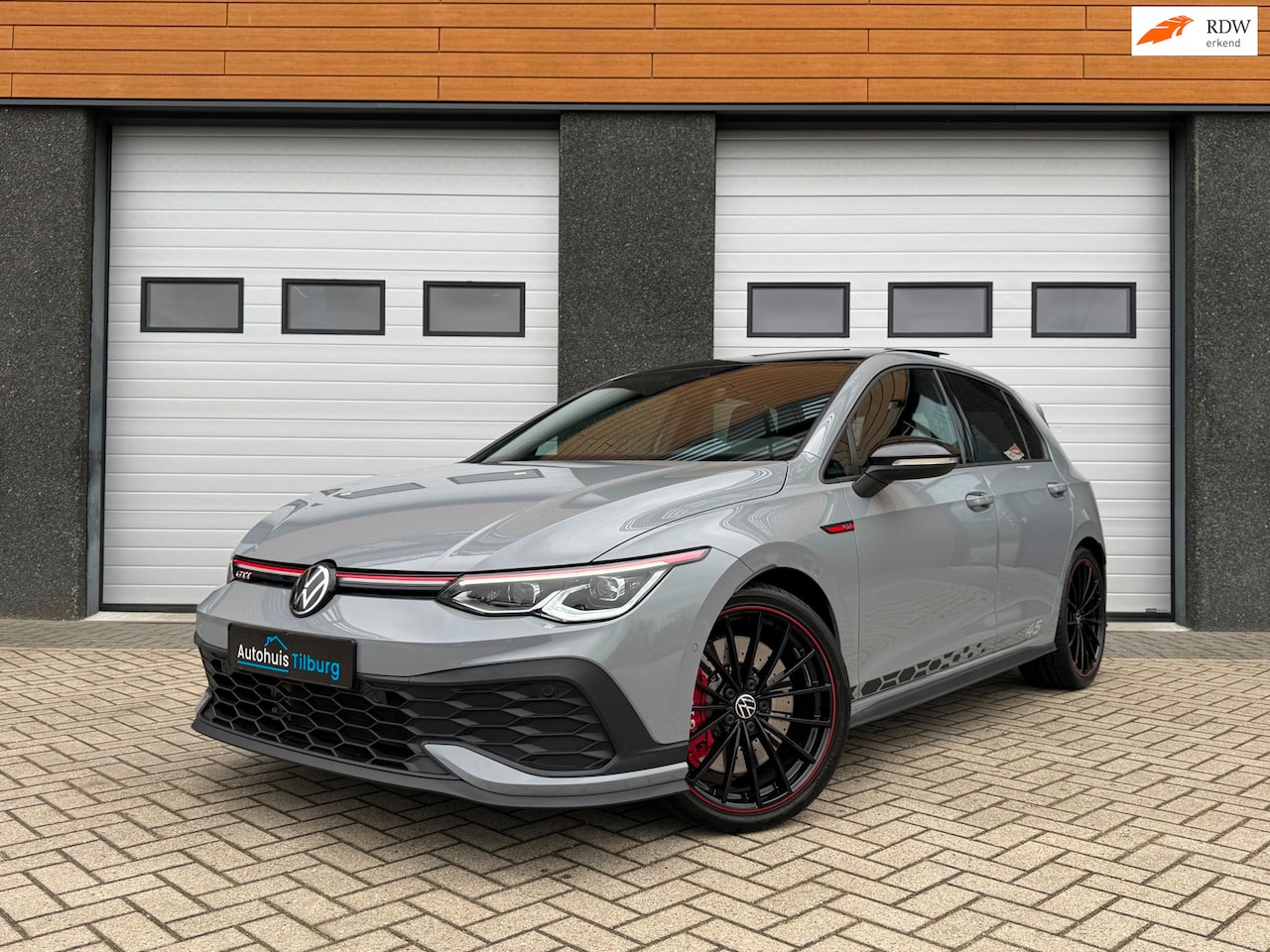 Volkswagen Golf - 2.0 TSI GTI Clubsport 45 Jahre Pano Akra Nürnberg - AutoWereld.nl