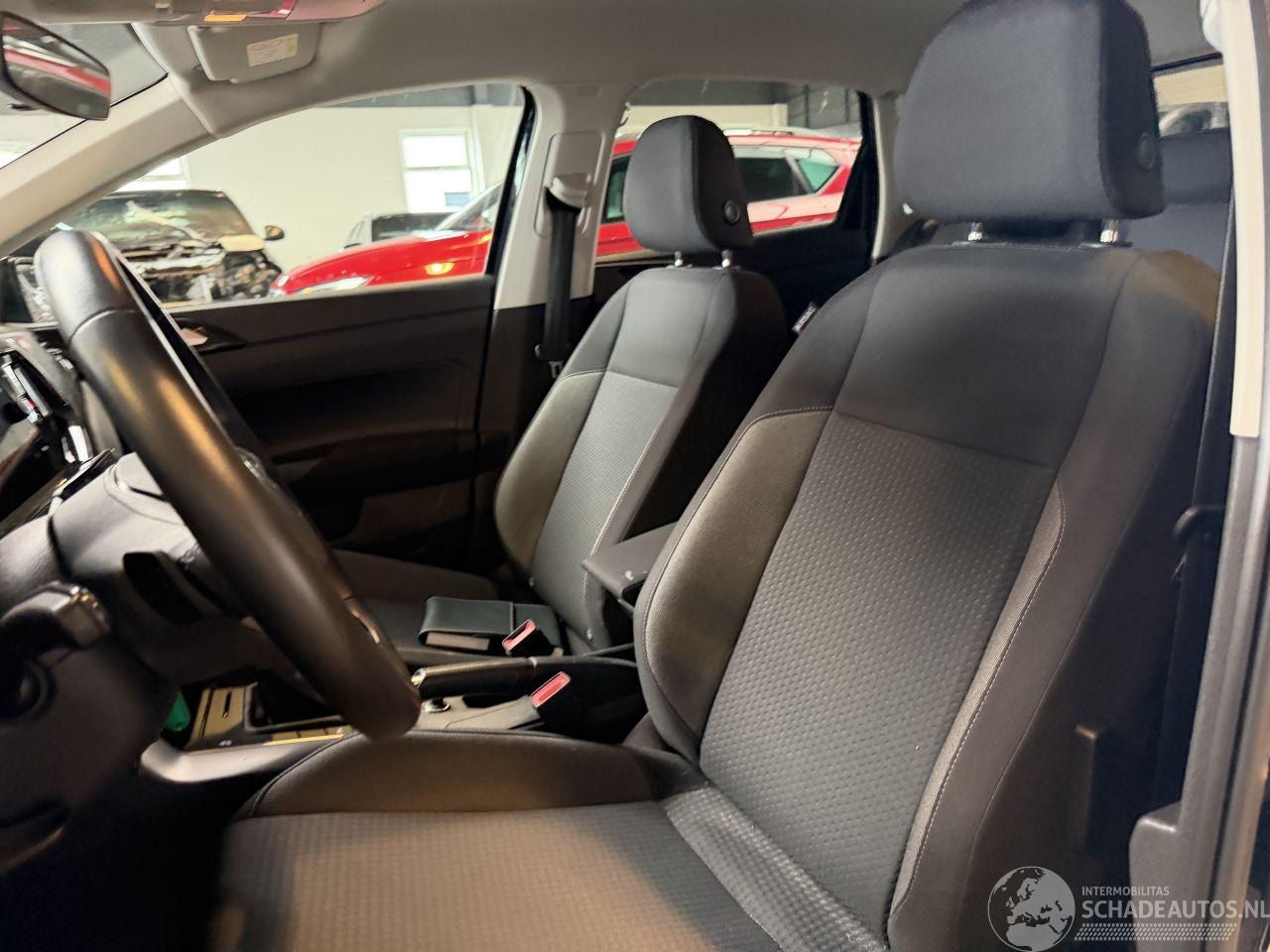 Volkswagen Polo - 1.0 TSI DSG 30.000 KM!