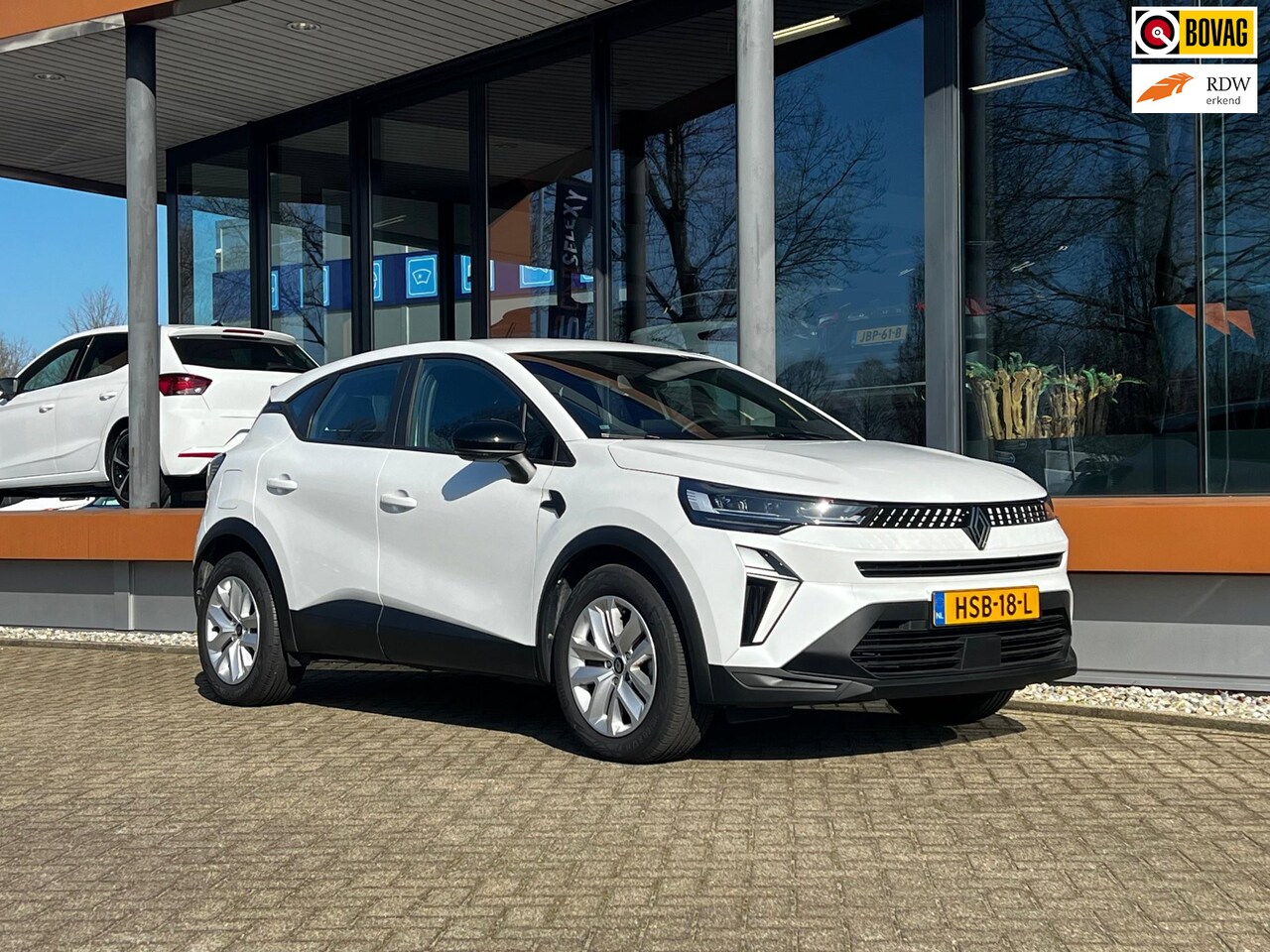 Renault Captur - 1.3 mild hybrid 160|Navi|Achteruitrij Camera - AutoWereld.nl