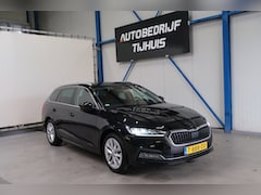 Skoda Octavia Combi - 1.0 e-TSI Business Edition Plus Automaat - N.A.P. Airco, Cruise, Navi, PDC, Stoelverwarmin