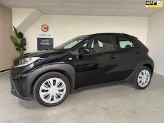 Toyota Aygo X - 1.0 VVT-i MT Play Airco, Carplay/Navigatie, Camera, Navigatie, BTW auto
