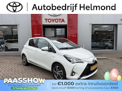 Toyota Yaris - 1.5 Hybrid Premium | Panoramadak | parkeersensoren | Dealer onderhouden