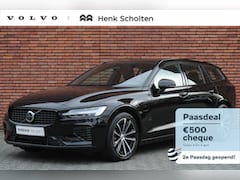 Volvo V60 - T6 Plug-in hybrid AWD Plus Dark | Trekhaak | 360 Graden Camera | Verwarmbare Voorstoelen |