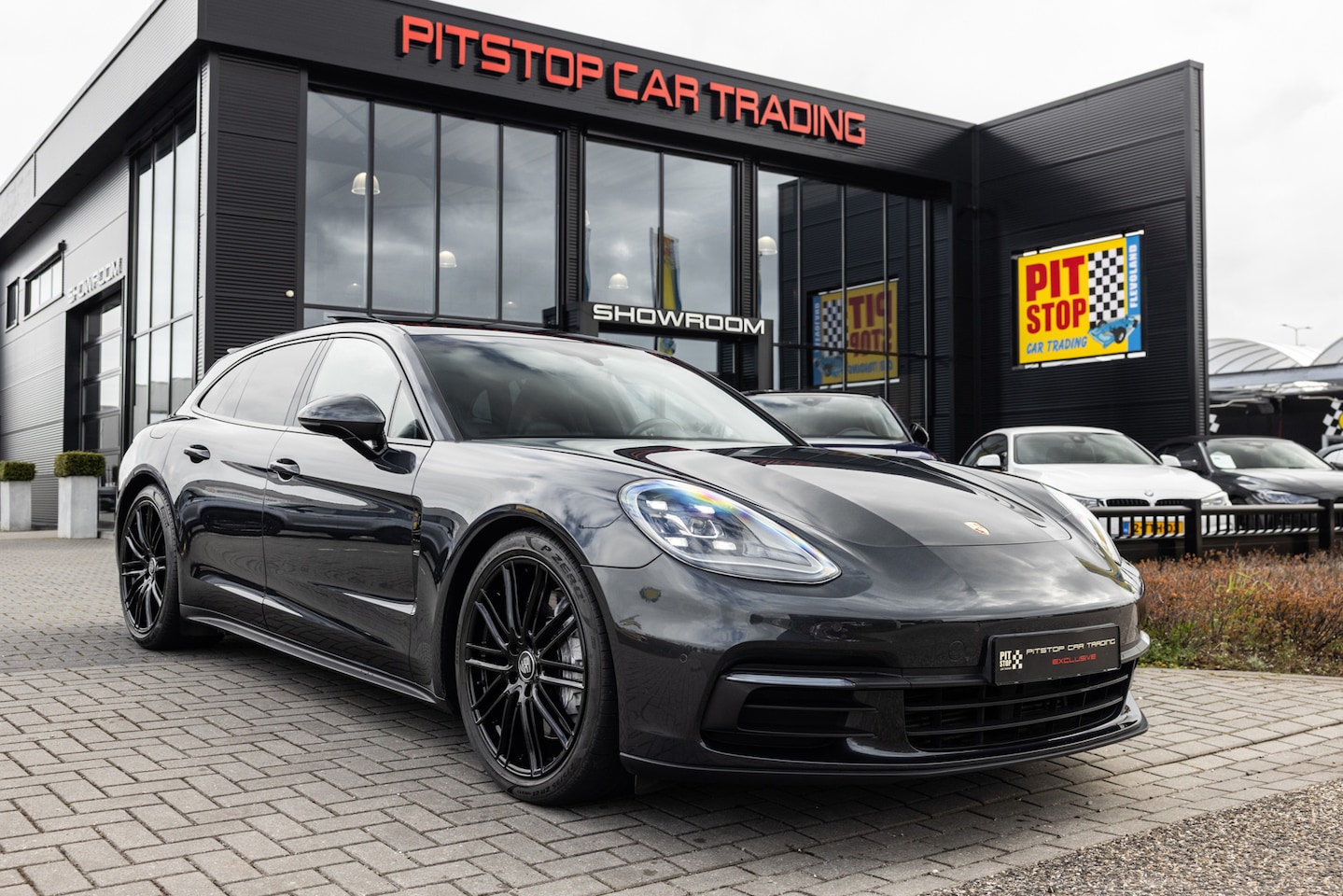 Porsche Panamera Sport Turismo - 3.0 4 3.0 4, 331 PK, Pano, Luchtvering, PDLS! - AutoWereld.nl