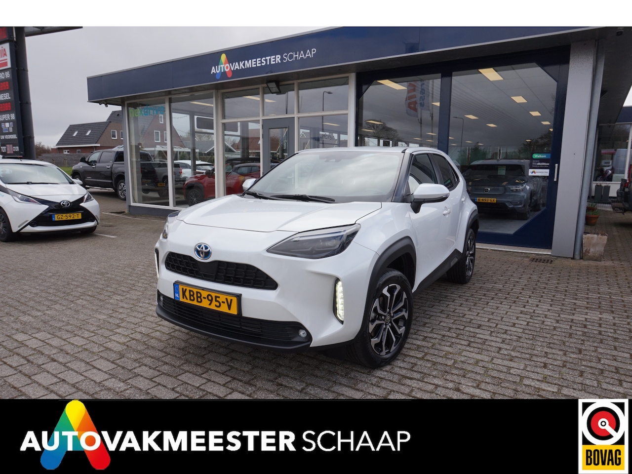 Toyota Yaris Cross - 1.5 Hybrid Dynamic Team d , 15dkm Incl 12 mnd bovag garantie - AutoWereld.nl