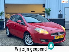 Fiat Bravo - | 1.4 | Airco | Elek.Ramen | Pano dak | APK | 5DRS | 2007 |