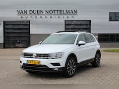 Volkswagen Tiguan - 1.4 TSI Comfortline / Panoramadak / Trekhaak / N.A.P