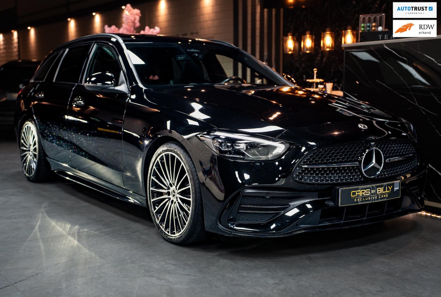 Mercedes-Benz C-klasse Estate - 200 AMGLINE|PANO|AUT|SFEER - AutoWereld.nl