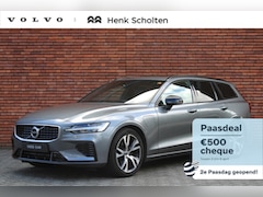 Volvo V60 - T8 Twin Engine AWD R-Design | Trekhaak | Geventileerde Comfortstoelen | Parkeercamera | Ha