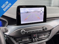 Ford Focus - 1.0 ECOBOOST HYBRID ACTIVE X BUSINESS I 2E PAASDAG OPEN I WINTERPAKKET I CLIMATE CONTROL I