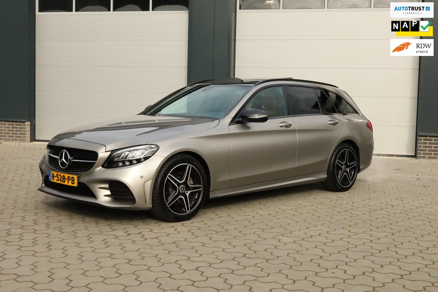 Mercedes-Benz C-klasse Estate - 180 Business Solution AMG Panorama - AutoWereld.nl