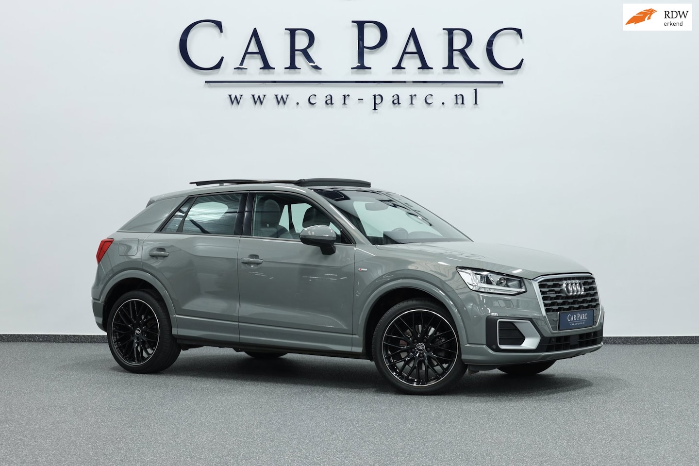 Audi Q2 - 2.0 TFSI quattro 3x S-line LED/VIRTUAL/PANORAMADAK/HALF LEDER+S.VERWARMING/19" LMV/PDC/ACC - AutoWereld.nl