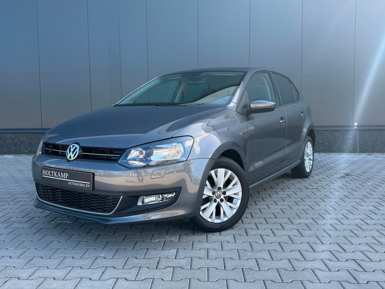 Volkswagen Polo - 1.2 TSI LIFE | CARPLAY | CRUISE | CLIMA | STOELVERWARMING - AutoWereld.nl