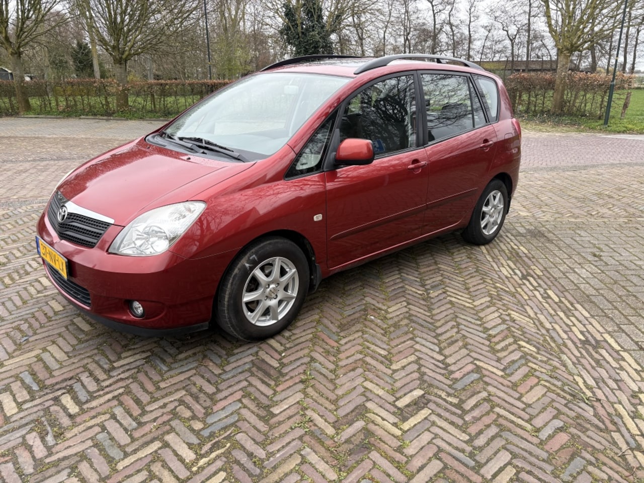 Toyota Corolla Verso - 1.8 VVT-i AUTOMAAT slechts 139.000km!! - AutoWereld.nl