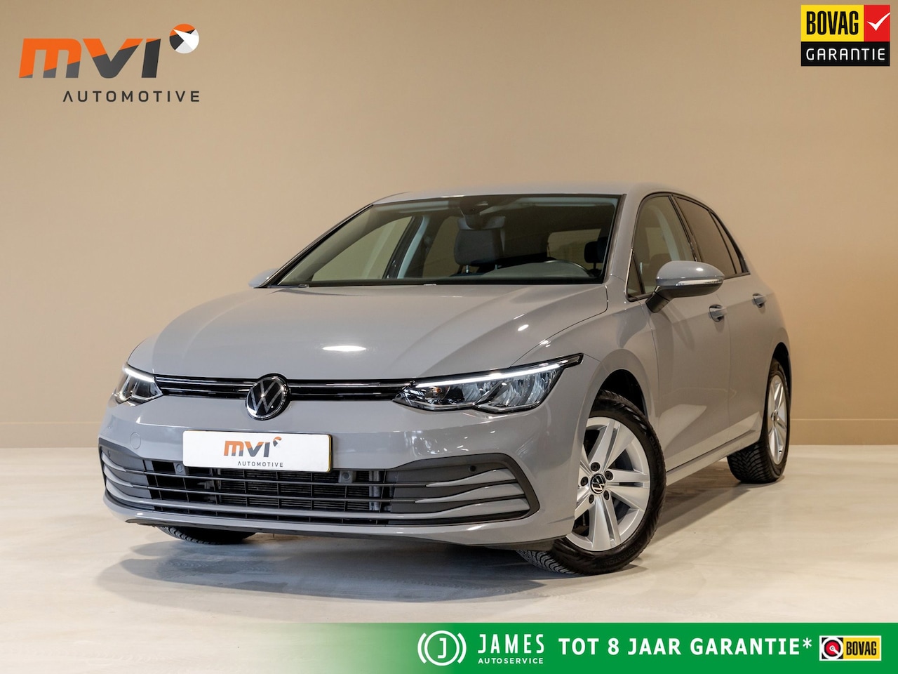 Volkswagen Golf - 1.0 TSI Life / 110pk / Adaptieve cruise control / Apple CarPlay / Getint glas / - AutoWereld.nl