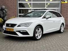 SEAT Leon ST - 1.0 TSI FR Business Intense | Pano | Trekhaak | Orig. NL |