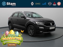 Volkswagen T-Roc - TSI Style Business 115pk Adapt. Cruise | Carplay | Navi | Parkeersens. v+a |