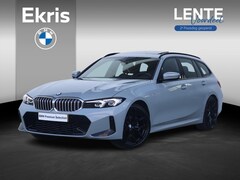 BMW 3-serie Touring - 320i M Sportpakket/ 19 inch LM/ Trekhaak/ Panoramadak/ Achteruitrijcamera/ Stoelverwarming