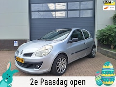 Renault Clio - | 1.2-16V Expression | Airco | Open dak | Dubbele panorama dak |