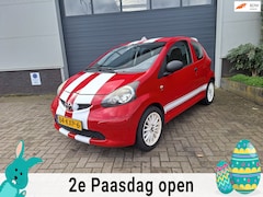 Toyota Aygo - | 1.0-12V | Sportieve look |