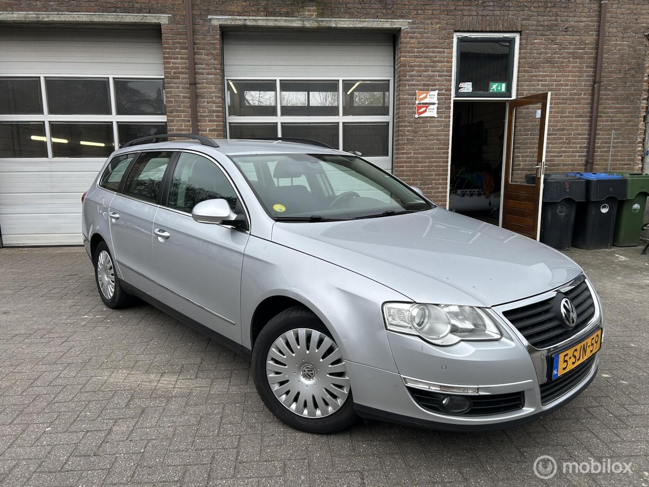 Volkswagen Passat Variant - 1.6 TDI Comfortline | Clima | - AutoWereld.nl