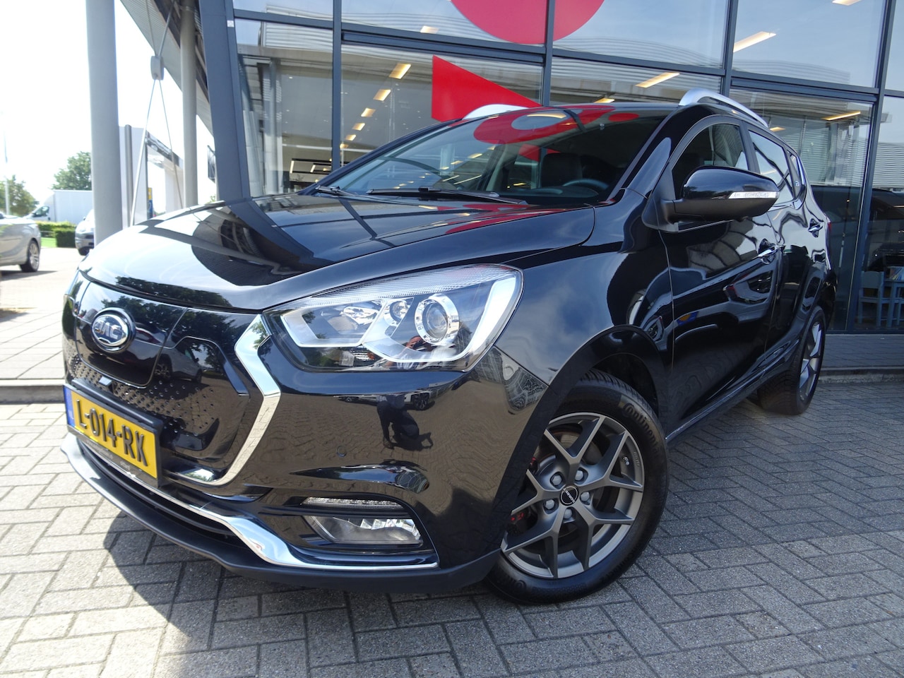 JAC iEV7 - S 39 kWh 100% ELEKTRISCH !! - AutoWereld.nl