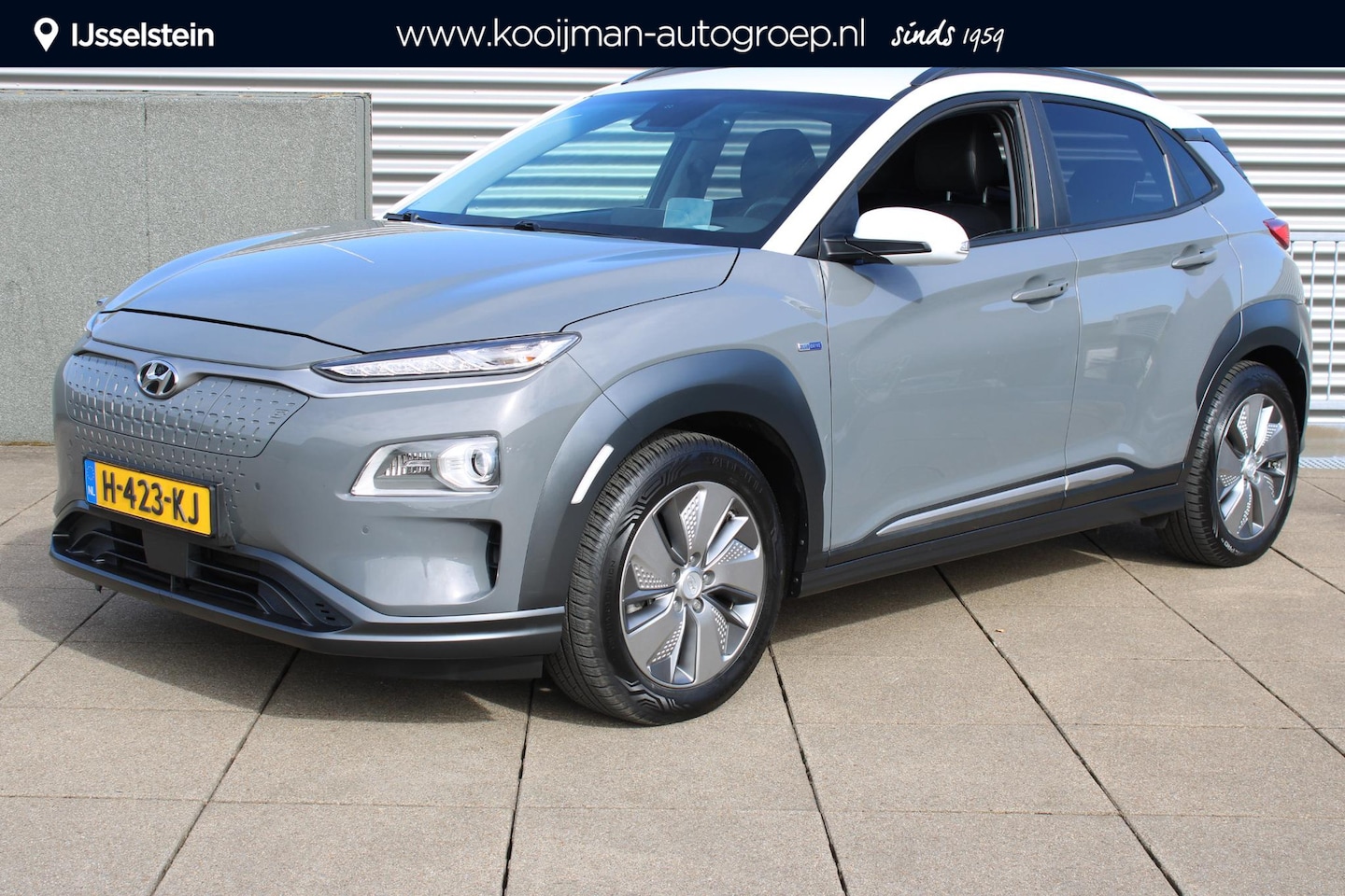 Hyundai Kona Electric - EV Premium 64 kWh Leder / Navigatie / Head Up  / Trekhaak - AutoWereld.nl