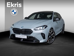 BMW 1-serie - 120 | M Sportpakket Pro | Premium Pack | Glazen panoramadak | Driving Assistent | 19 inch