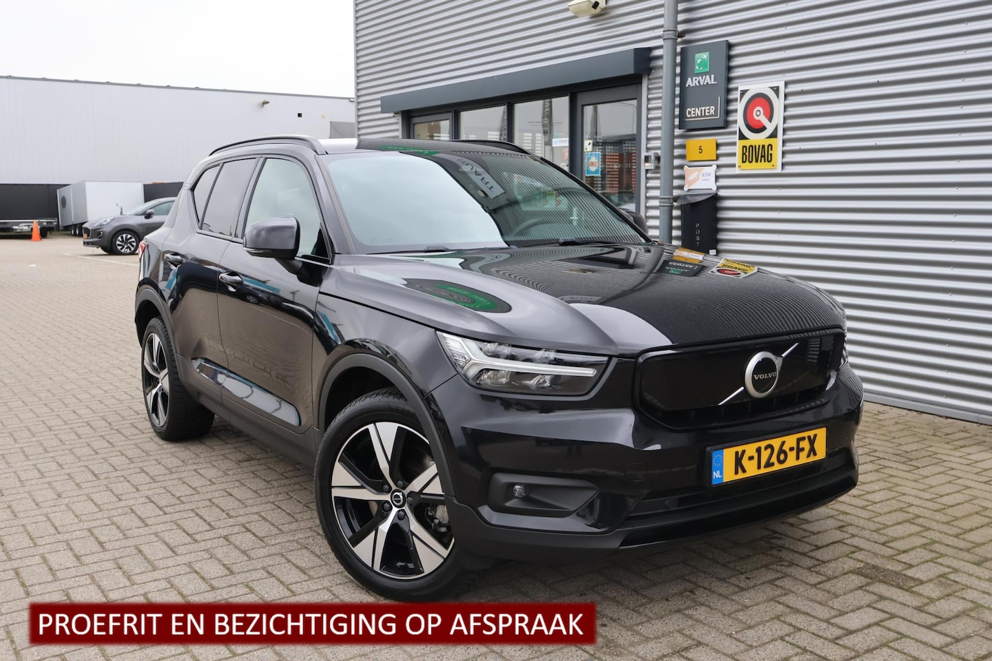 Volvo XC40 - Recharge P8 AWD R-Design 1e Eigenaar | Dealer Onderh | BTW | NL-Auto | SOH89% | Trekhaak | - AutoWereld.nl