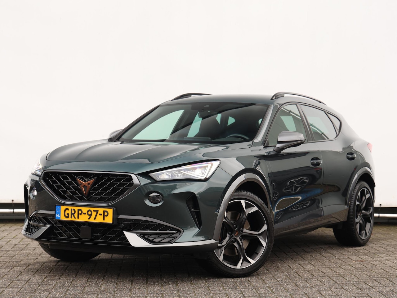 CUPRA Formentor - 1.4 e-Hybrid VZ Performance 245PK| Full Led | Lederen bekleding | Trekhaak | DCC | Camera - AutoWereld.nl