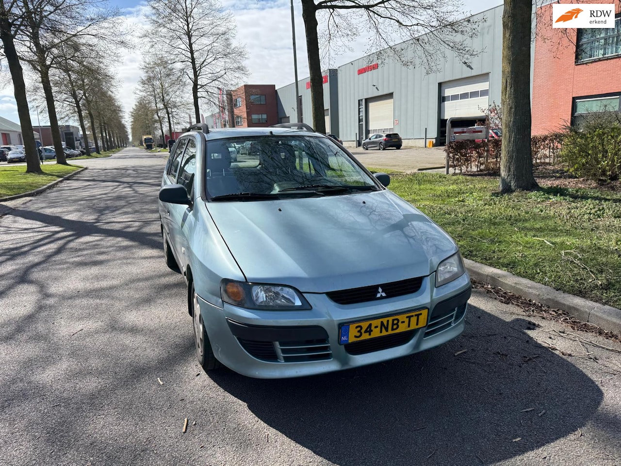 Mitsubishi Space Star - 1.6 Family 1.6 Family - AutoWereld.nl