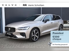 Volvo V60 - 2.0 T8 Plug-in hybrid AWD Ultra Dark Panorama/schuifdak | 360 camera | Extra getint glas a