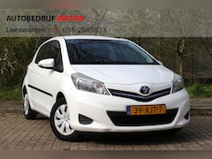 Toyota Yaris - 1.0 VVT-i 70pk Aspiration | NL-auto | Facelift model | 5 deuren | Camera | Climate control