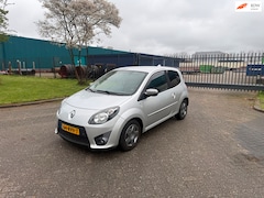 Renault Twingo - 1.2-16V Night & Day nieuwe APK