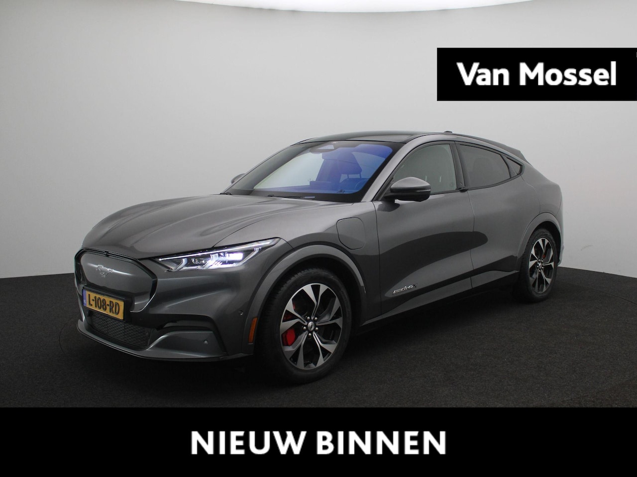 Ford Mustang Mach-E - Extended First Edition AWD 98 kWh | Apple Carplay/Android Auto | Achteruitrijcamera | Crui - AutoWereld.nl