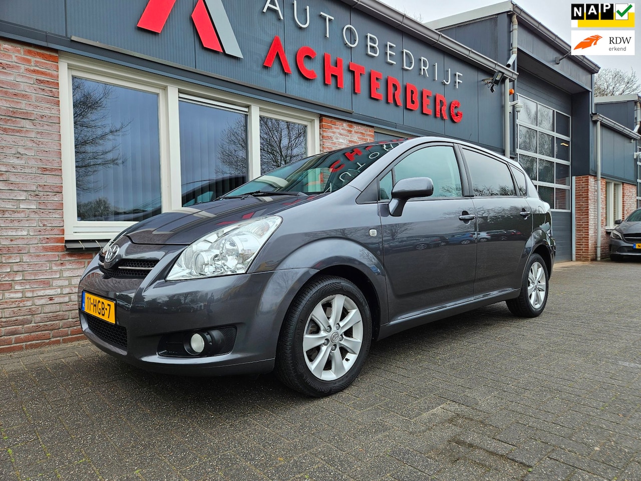 Toyota Verso - 1.8 VVT-i Luna 7p. Airco/Clima! NAP! Leer! 7-Zitplaatsen! Dealer Onderhouden! Nieuwe Apk! - AutoWereld.nl